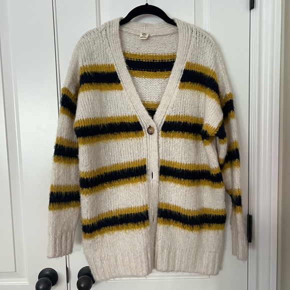 Freepeople xs cadigan.  NWOT - Picture 1 of 2